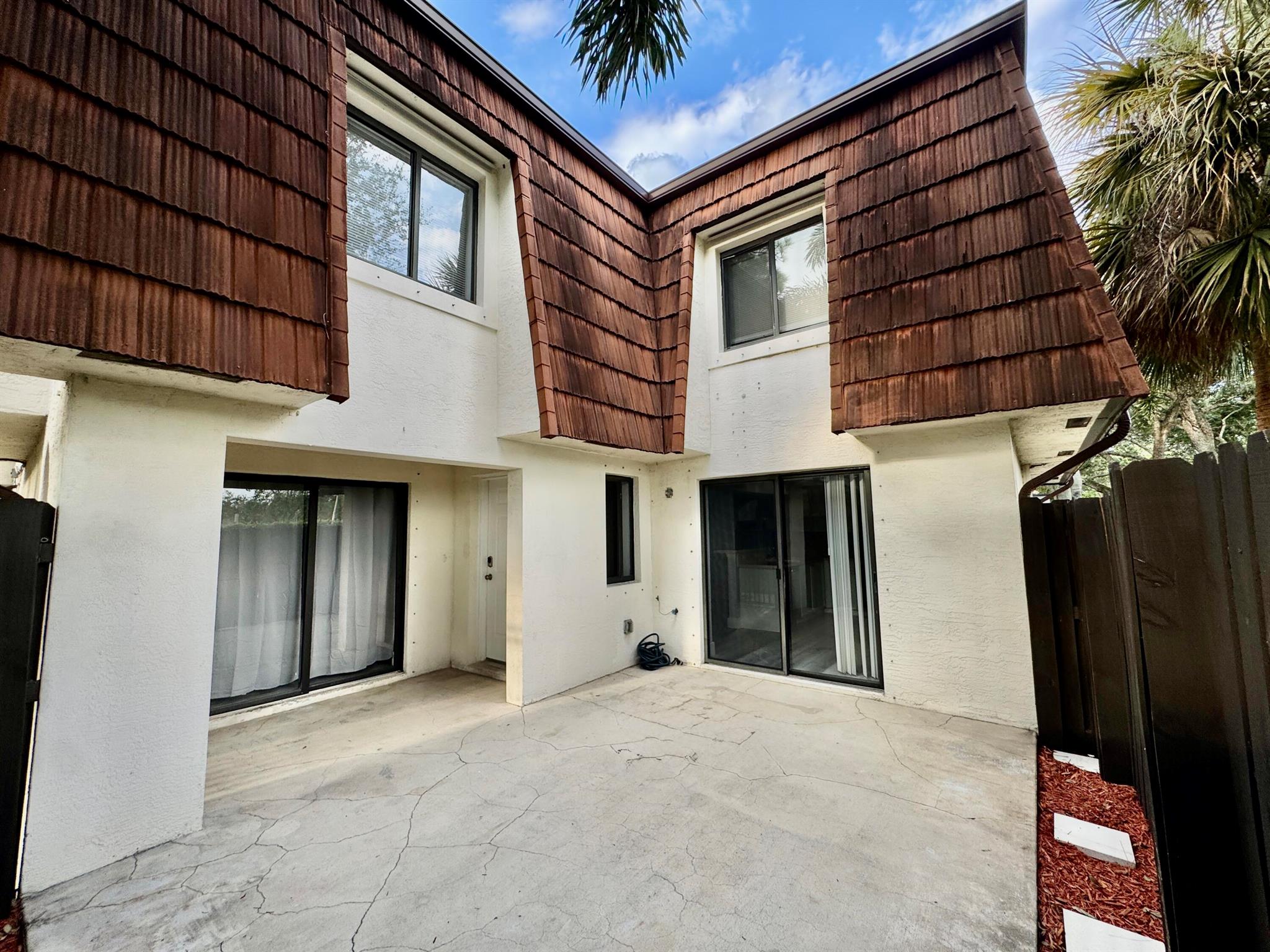 PINES 2 - Residential Lease