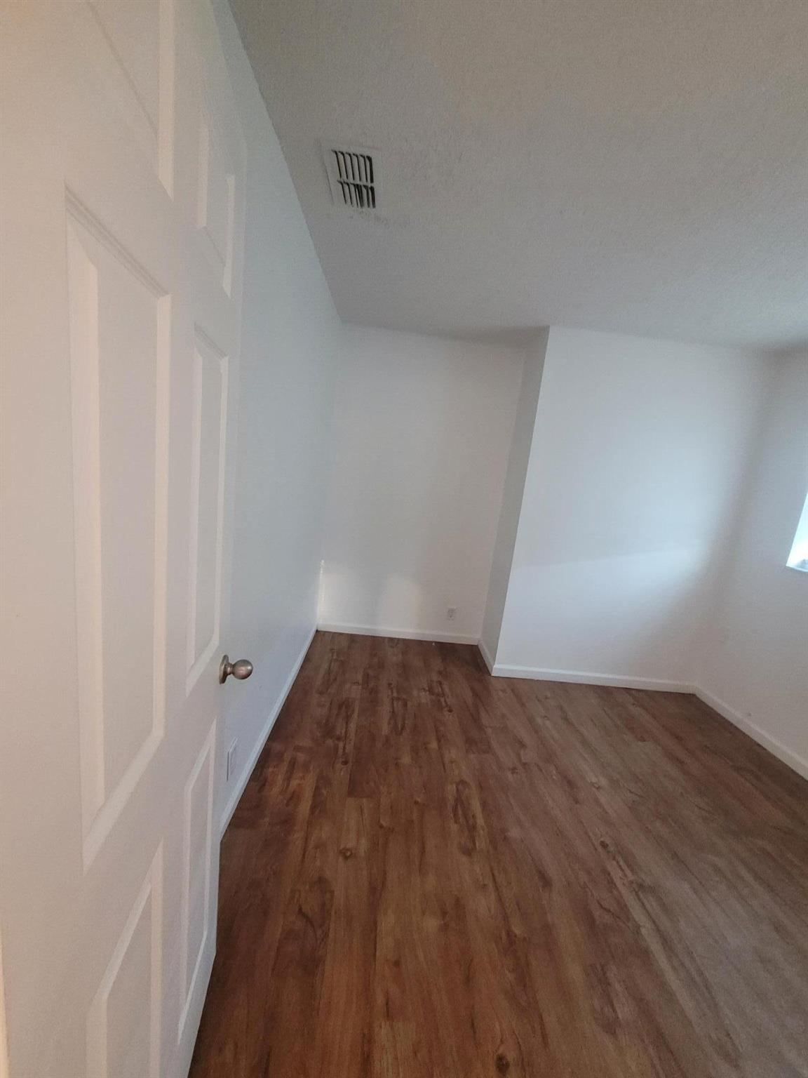 CORAL SPRINGS SUB NO 1 59 - Residential Lease