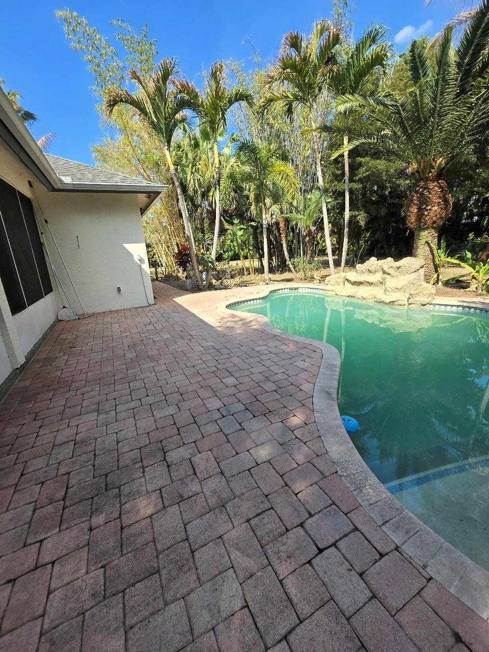 Acreage & Unrec - Residential