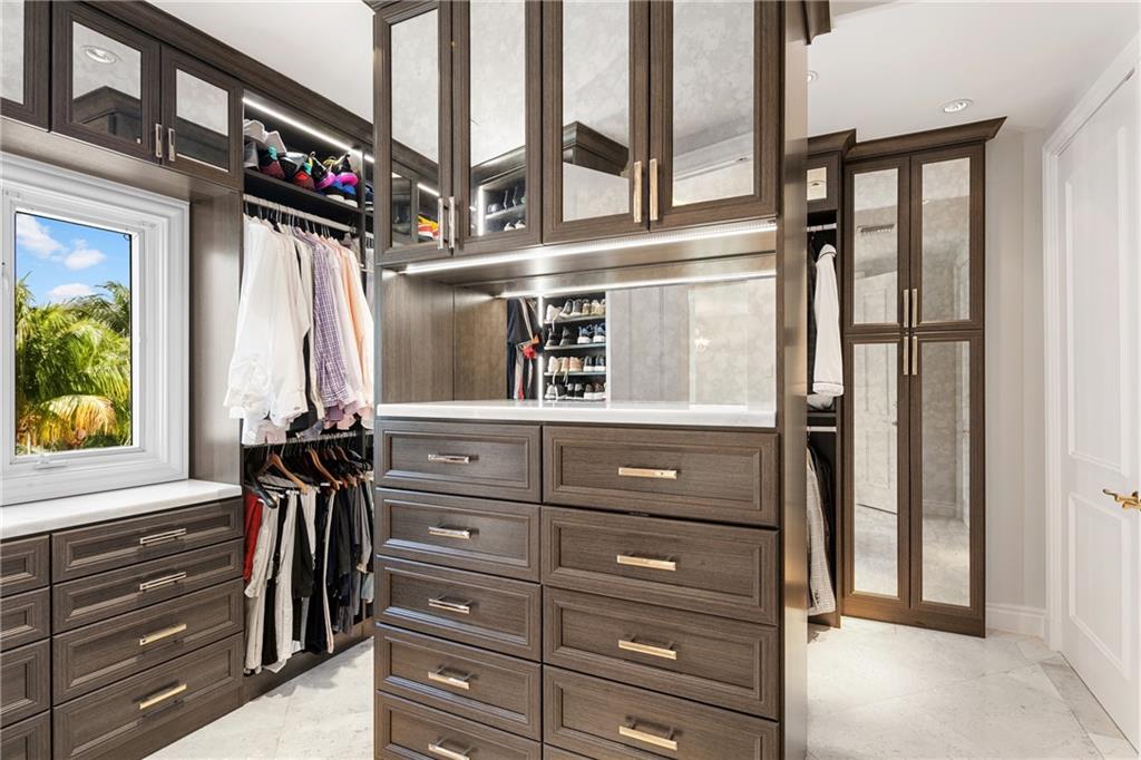 Idlewyld 1-19 B - Residential