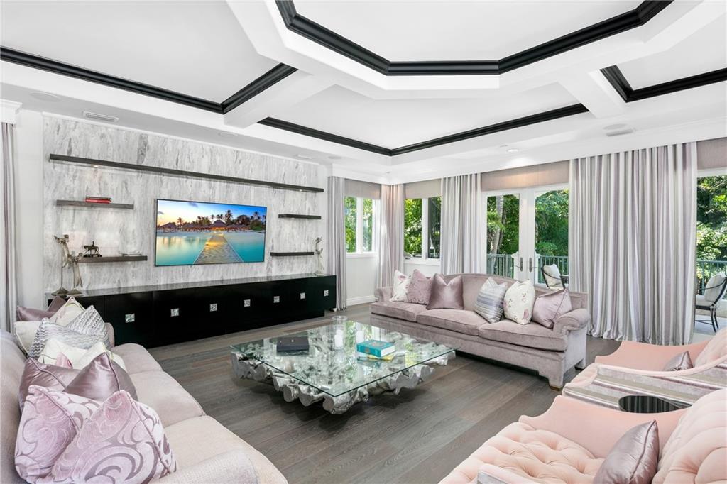 Idlewyld 1-19 B - Residential