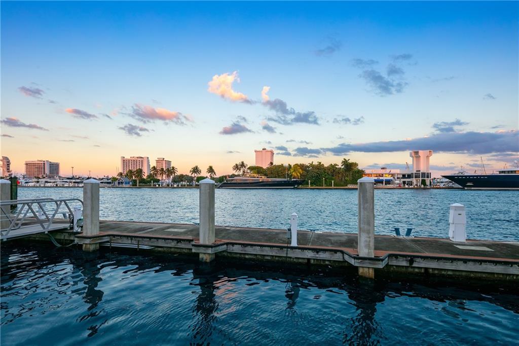 Idlewyld 1-19 B - Residential