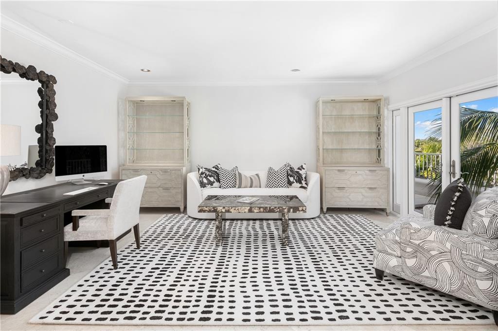 Idlewyld 1-19 B - Residential