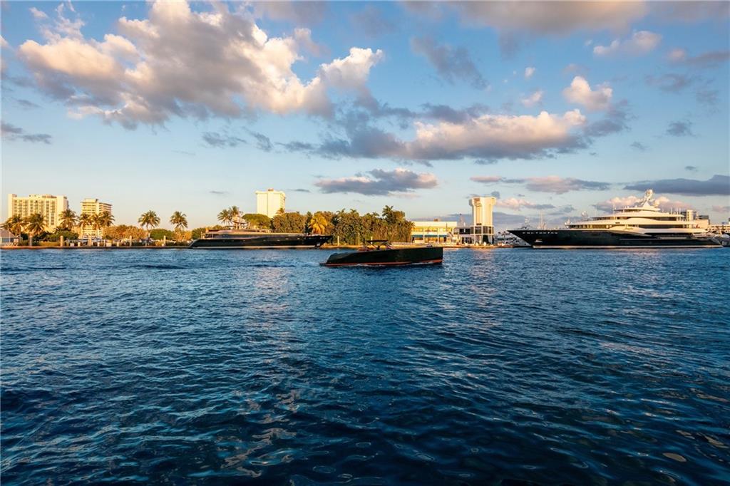 Idlewyld 1-19 B - Residential