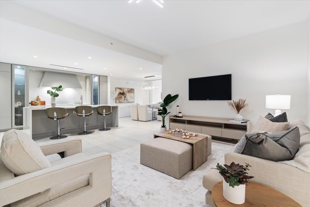 Photo of 200 SE Mizner Boulevard #414, Boca Raton, FL 33432 (MLS # R10898374)