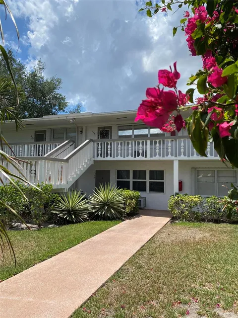 326 Tilford P Unit 326, Deerfield Beach, FL MLS: F10445928