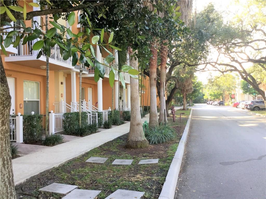 Sailboat Bend - Residential Lease