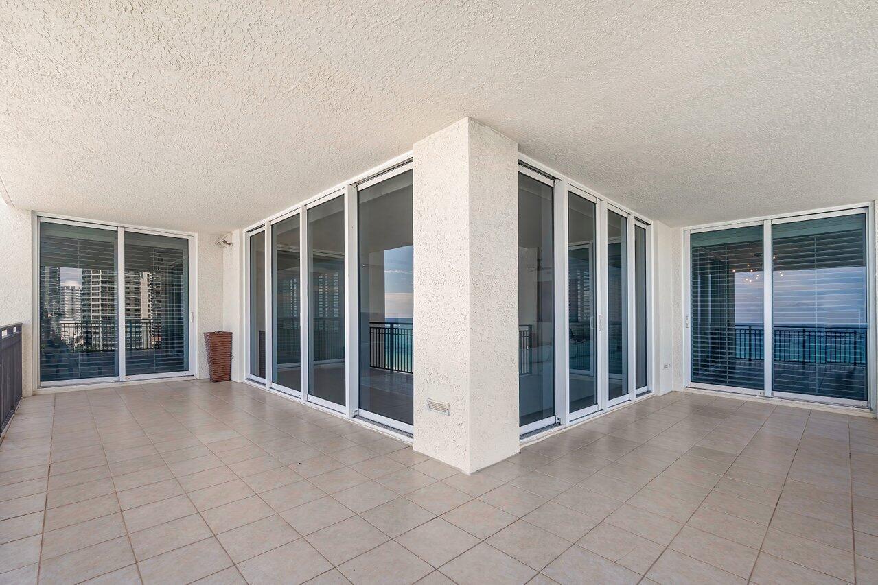 RESORT AT SINGER ISLAND - Residential Lease