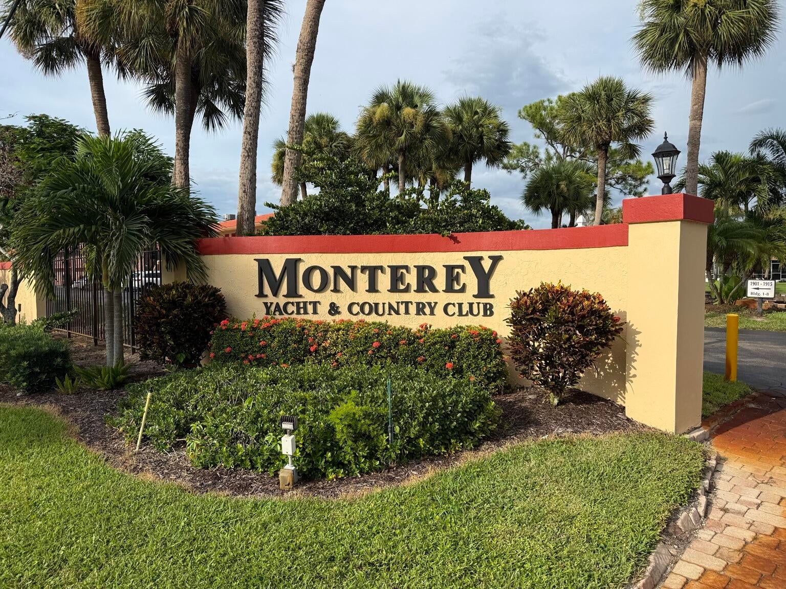 1979 SW PALM CITY Road G