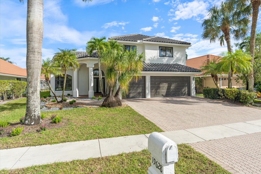 Photo of 19628 BISCAYNE BAY Drive, Boca Raton, FL 33498 (MLS # B26090785)
