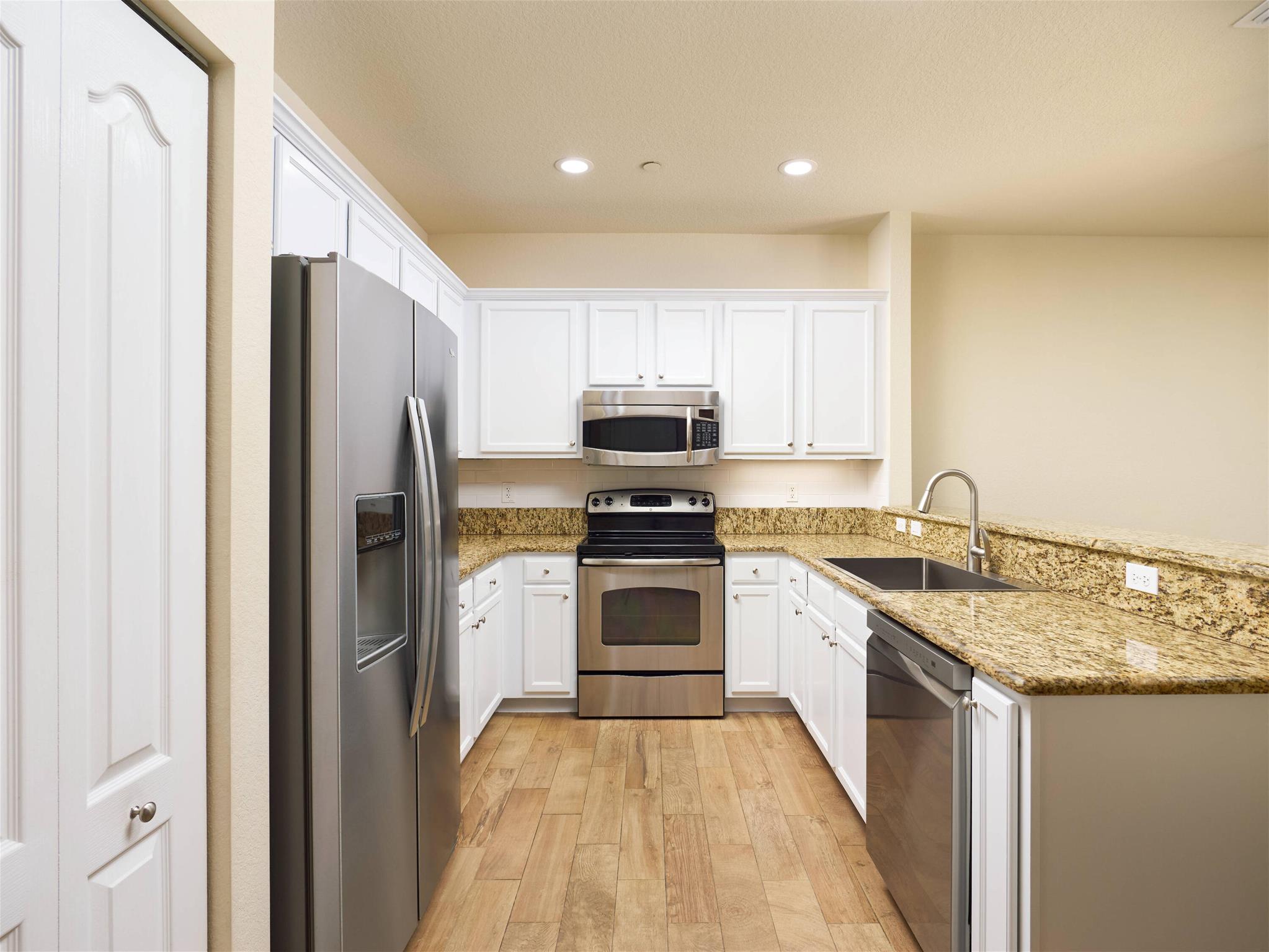 208 SW Otter Run Place