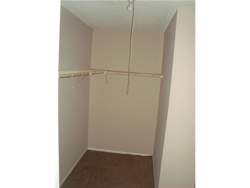 HABITAT II CONDO - Residential Lease