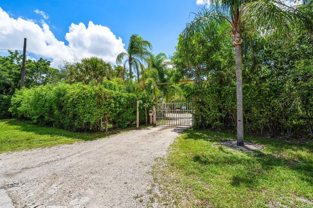 Photo of 4985 Gulfstream Road, Lake Worth, FL 33461 (MLS # R11116351)