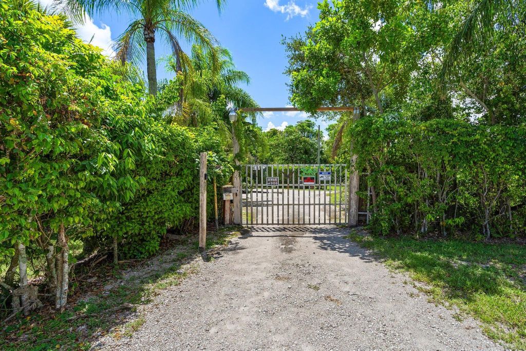 Photo of 4985 Gulfstream Road, Lake Worth, FL 33461 (MLS # R11116351)