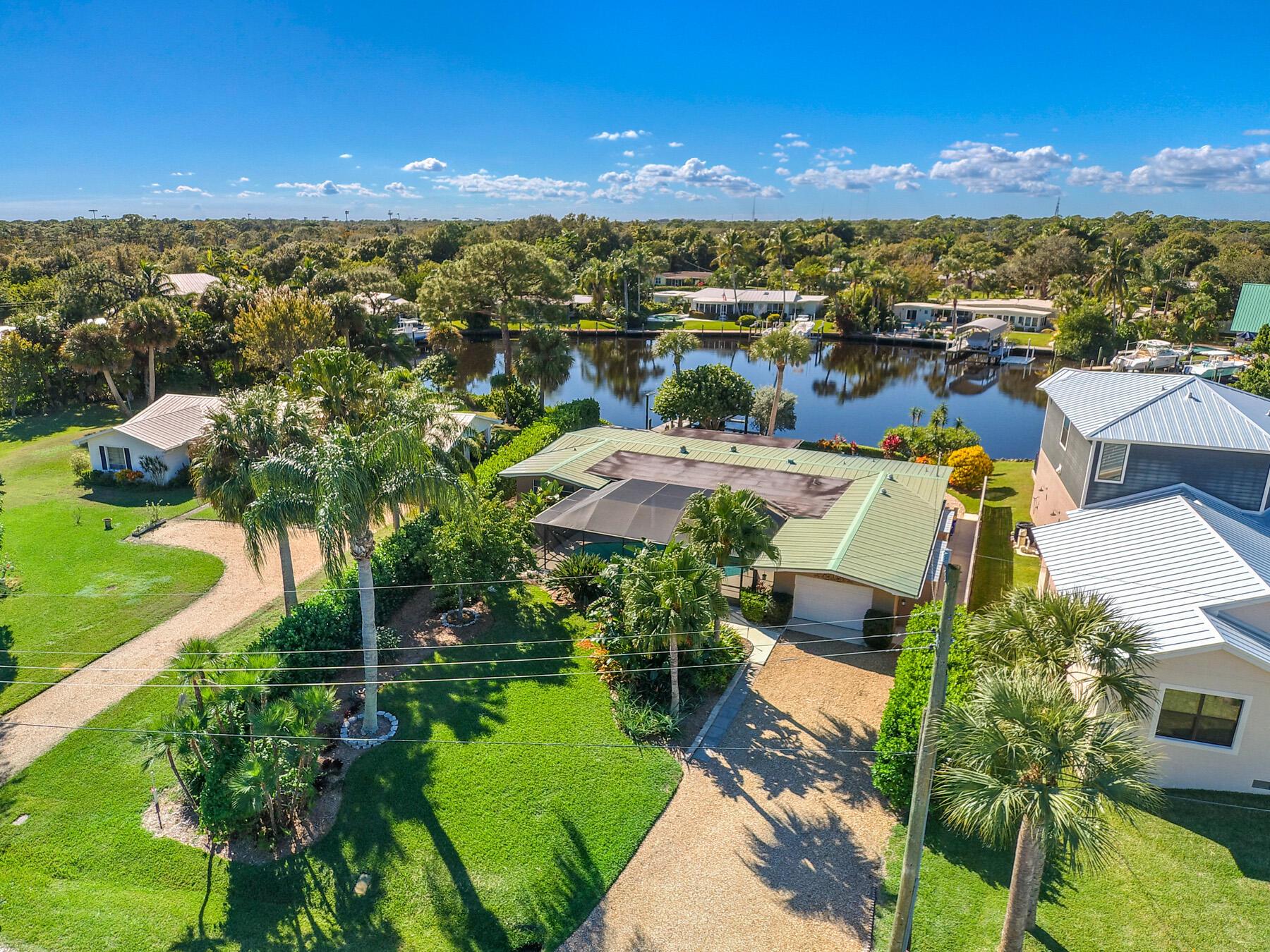 1282 SW Pelican Crescent