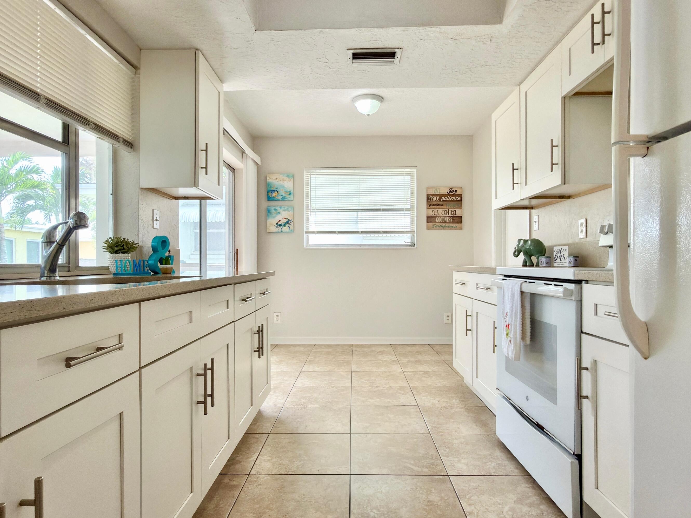 MAINLANDS OF TAMARAC LAKES - Residential