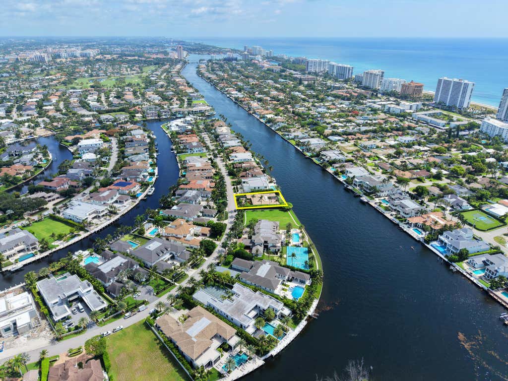 Photo of 432 E Alexander Palm Road, Boca Raton, FL 33432 (MLS # B26037081)