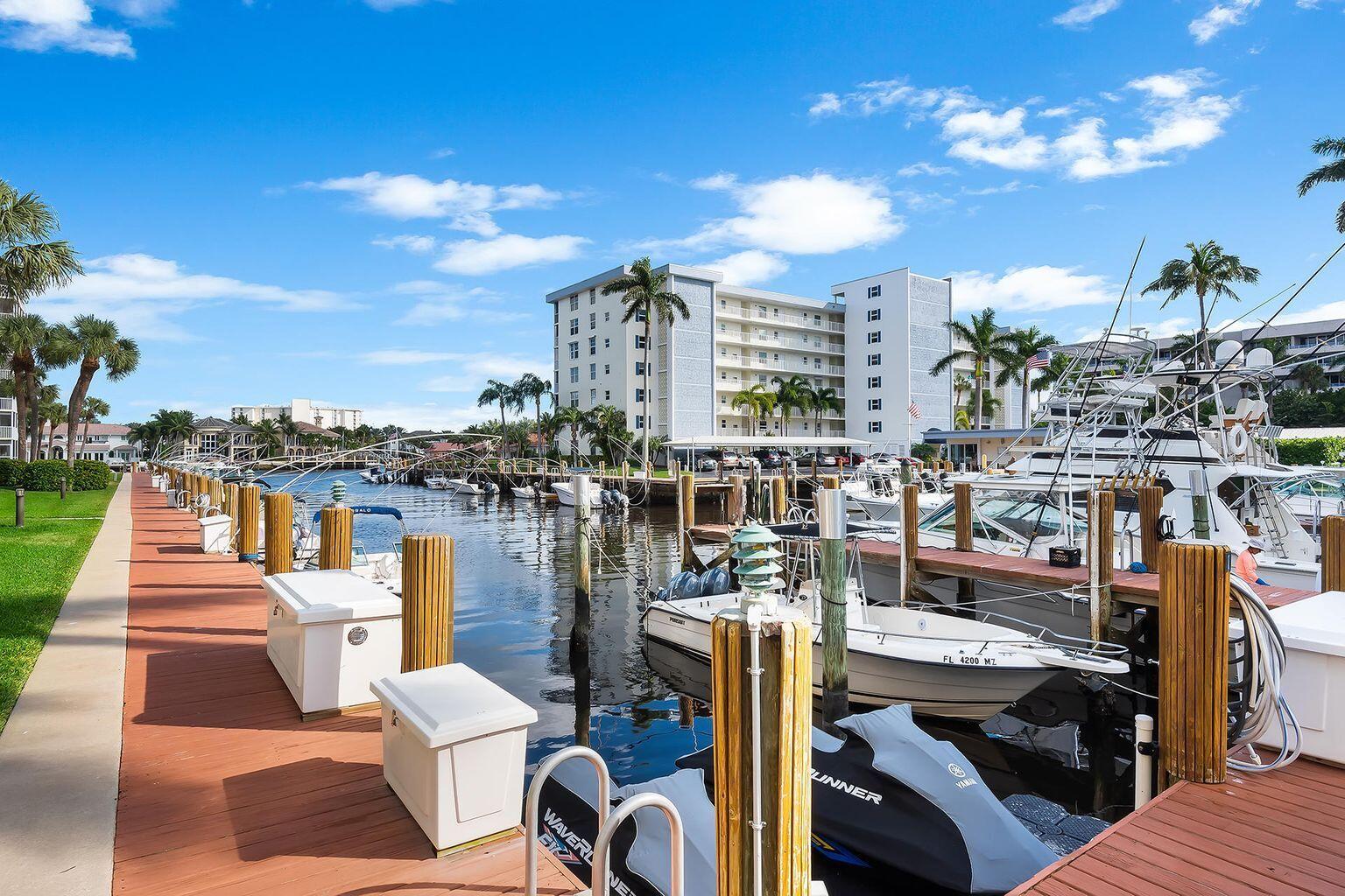 Waterfront community. 3 Bedrooms/2 Baths. Corner/Penthouse condo with views of intracoastal, pool, marina and tennis. Updated coastal vibe perfect to spend 3 months in a tropical warm climate! High walking ability to beach, Trader Joes, Fresh Market and local shoppes and gym. Just minutes to Atlantic Ave. and the crystal clear Atlantic Ocean where you can enjoy unique galleries, boutiques and dining. Lease is 90 days. No pets allowed. Utilities/internet are included in monthly rent. Tenant pays tourist tax. 2 king size beds and 1 pull out sofa. 3 TV's. Full size stackable washer/dryer.