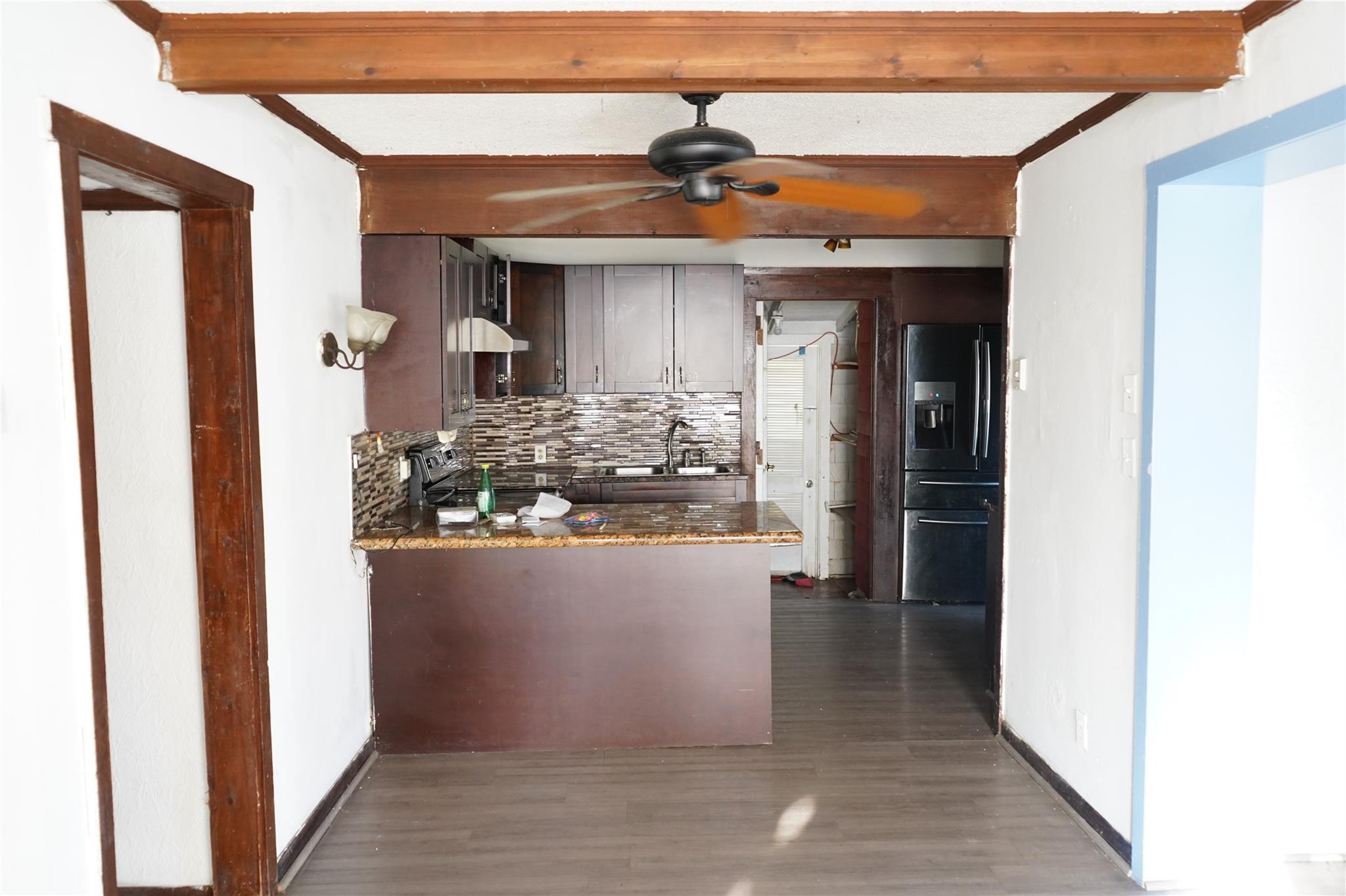 Hollywood Little Ranches - Residential Income