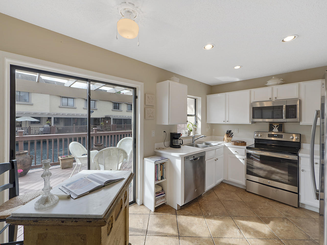 LANDINGS AT RIVER BRIDGE - Residential