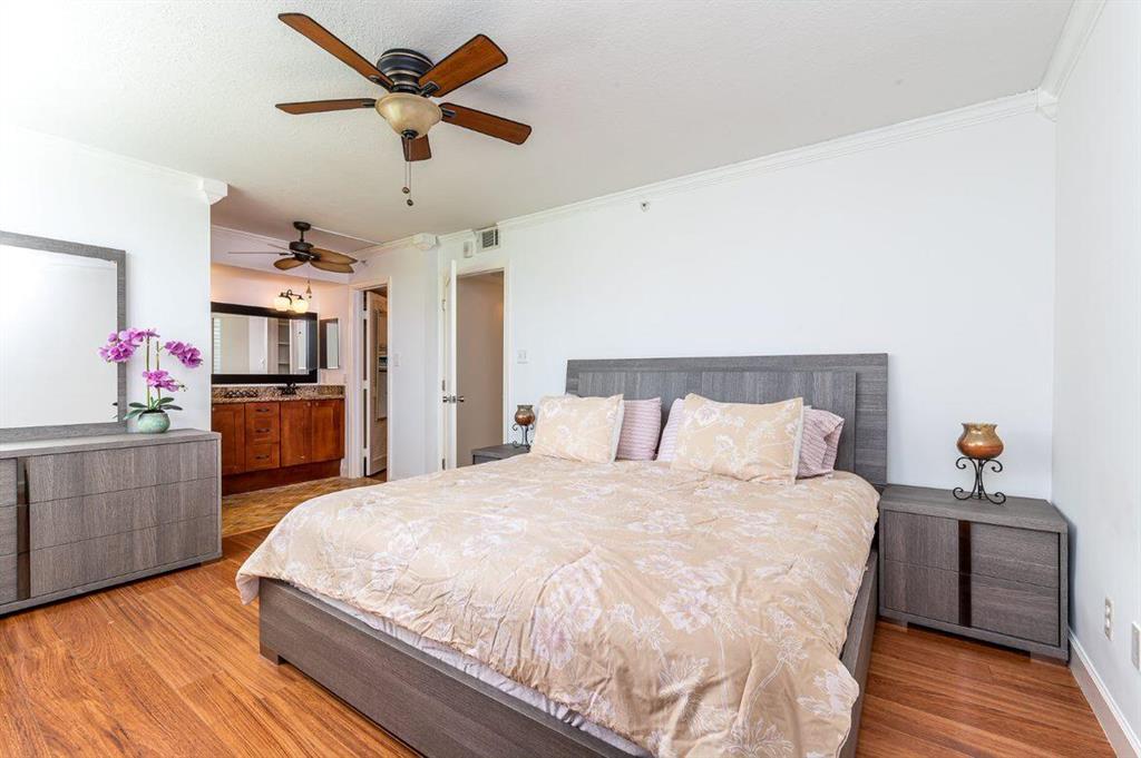 LAKESIDE CONDO - Residential Lease