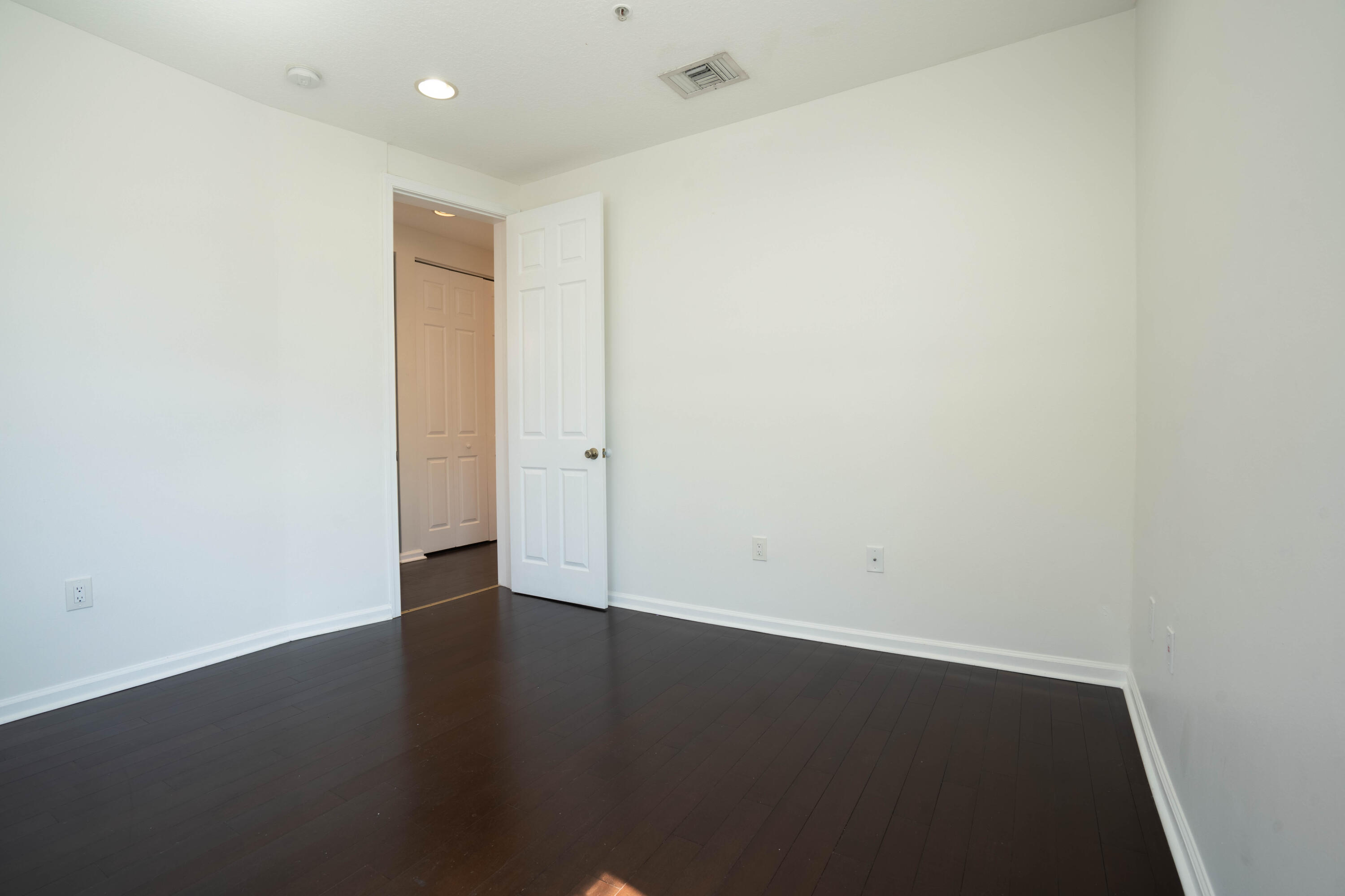 RENAISSANCE COMMONS PUD - Residential Lease