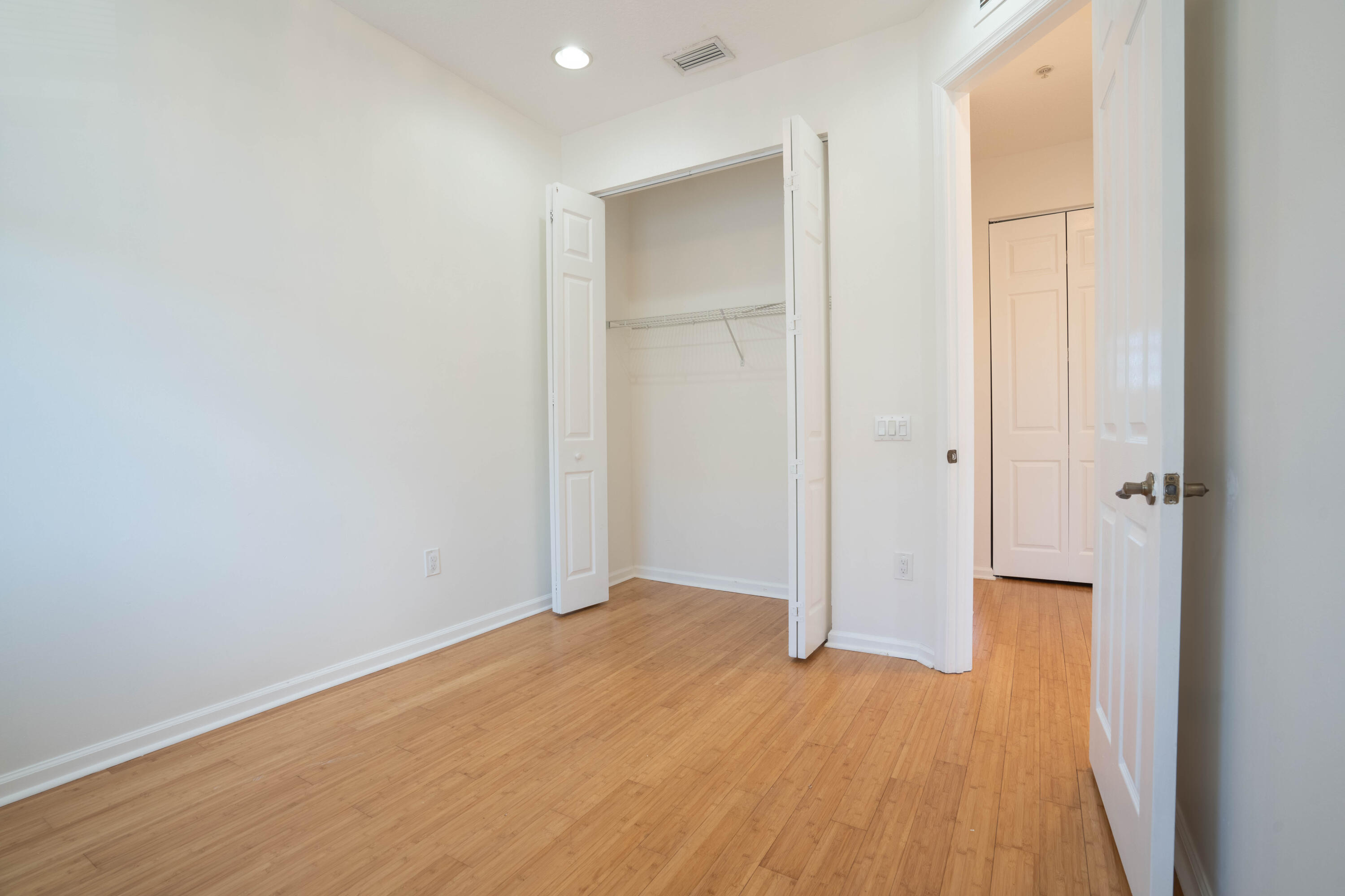 RENAISSANCE COMMONS PUD - Residential Lease