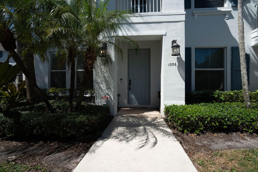 Photo of 1356 Piazza Pitti, Boynton Beach, FL 33426 (MLS # B26001407)