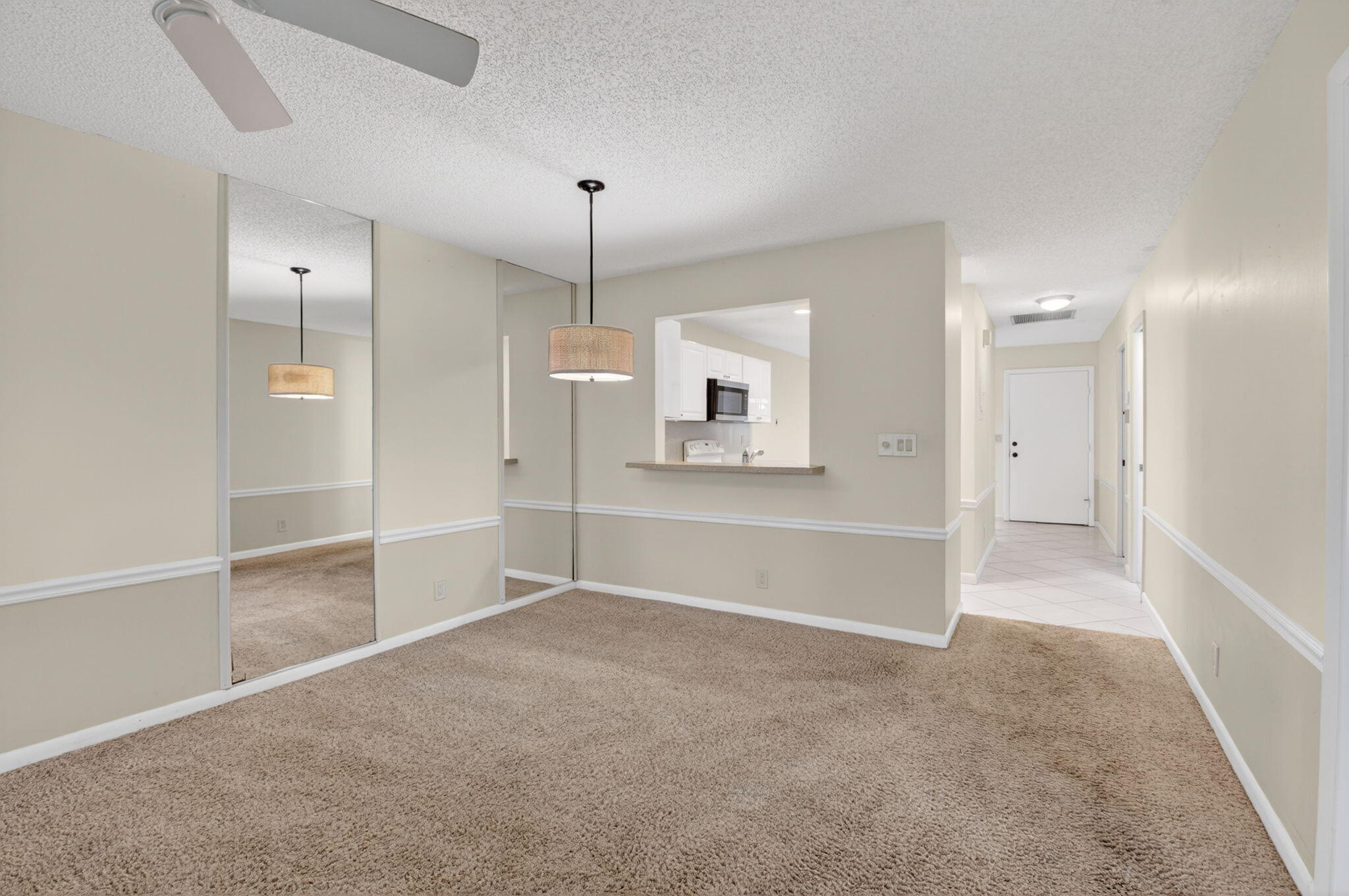 PALM GREENS AT VILLA DEL RAY CONDO II - Residential