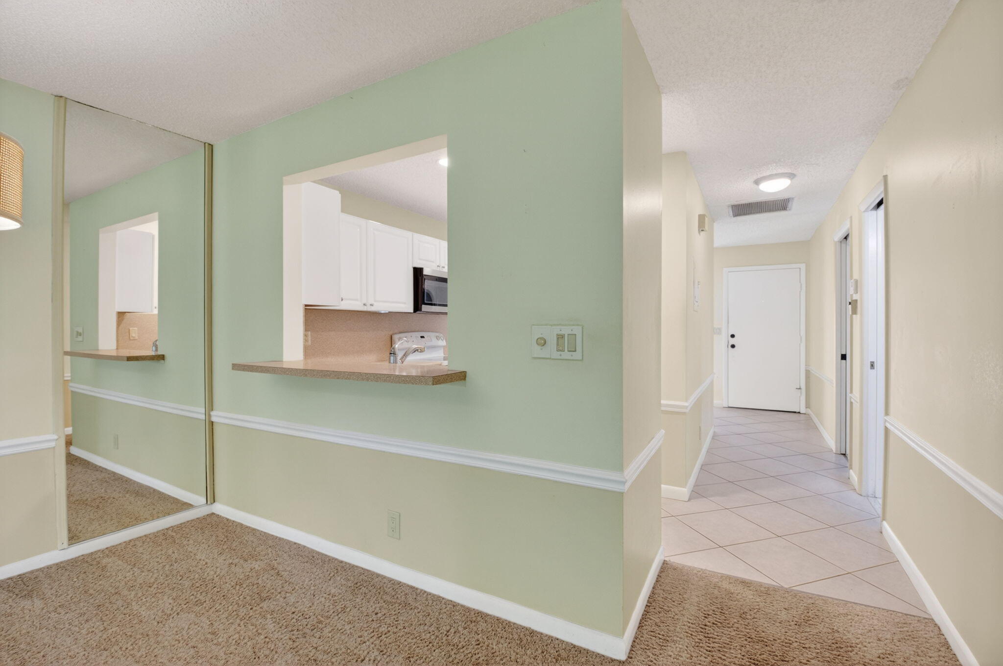 PALM GREENS AT VILLA DEL RAY CONDO II - Residential