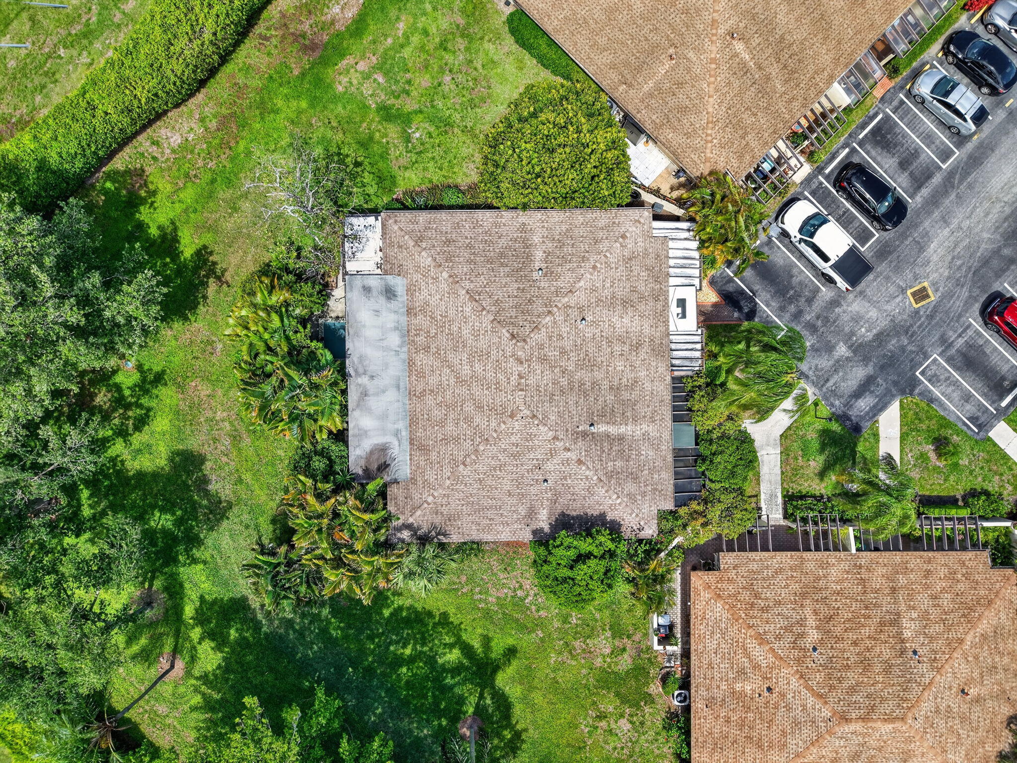 PALM GREENS AT VILLA DEL RAY CONDO II - Residential