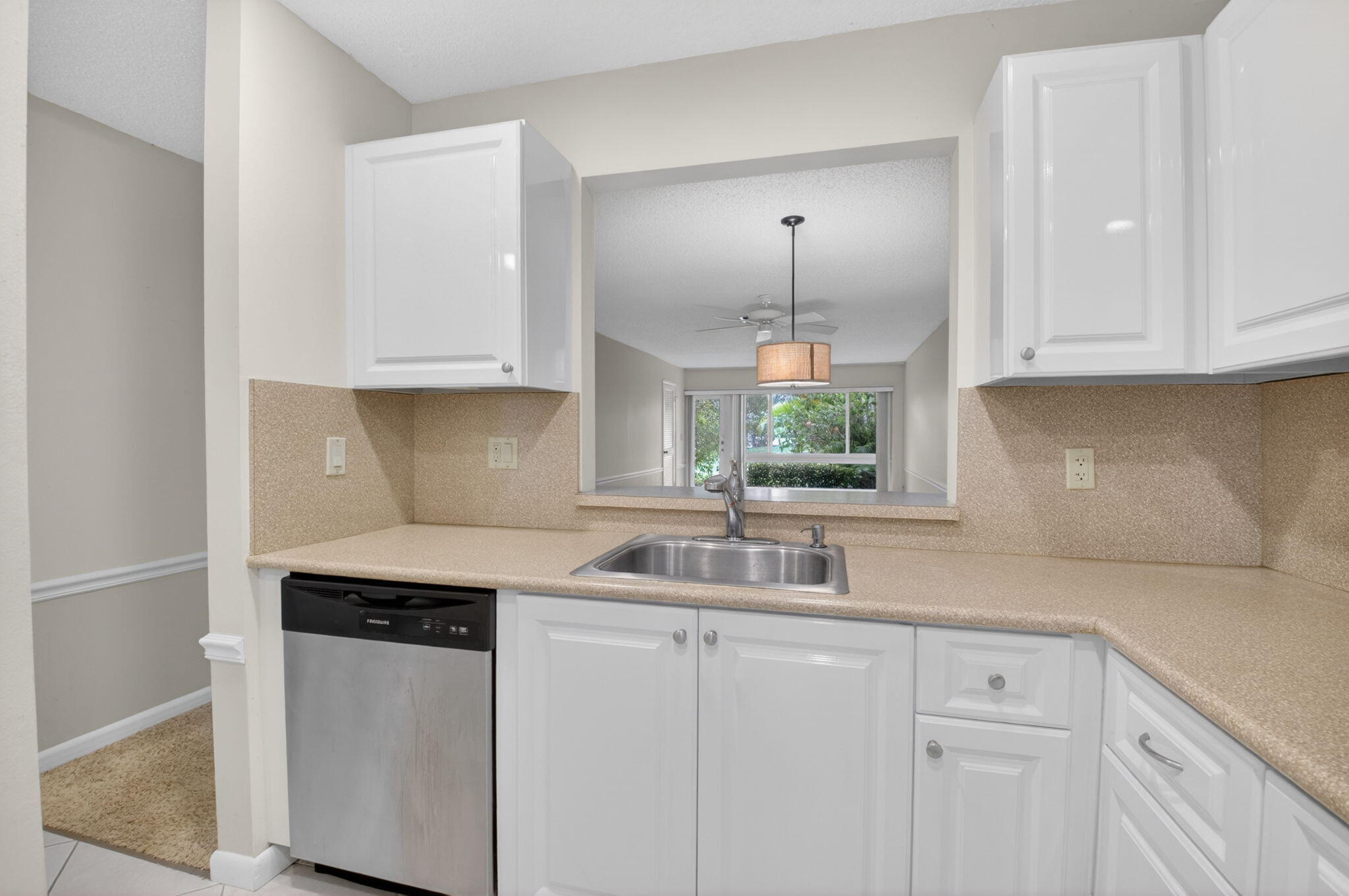 PALM GREENS AT VILLA DEL RAY CONDO II - Residential