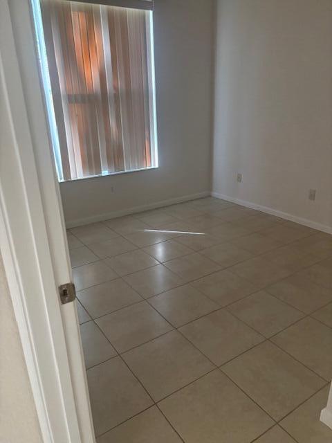 ROSEMONT CONDO - Residential