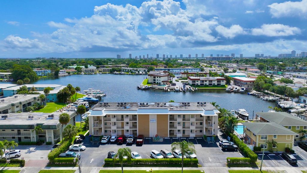 Photo of 312 Northlake Drive #104, North Palm Beach, FL 33408 (MLS # B26015790)