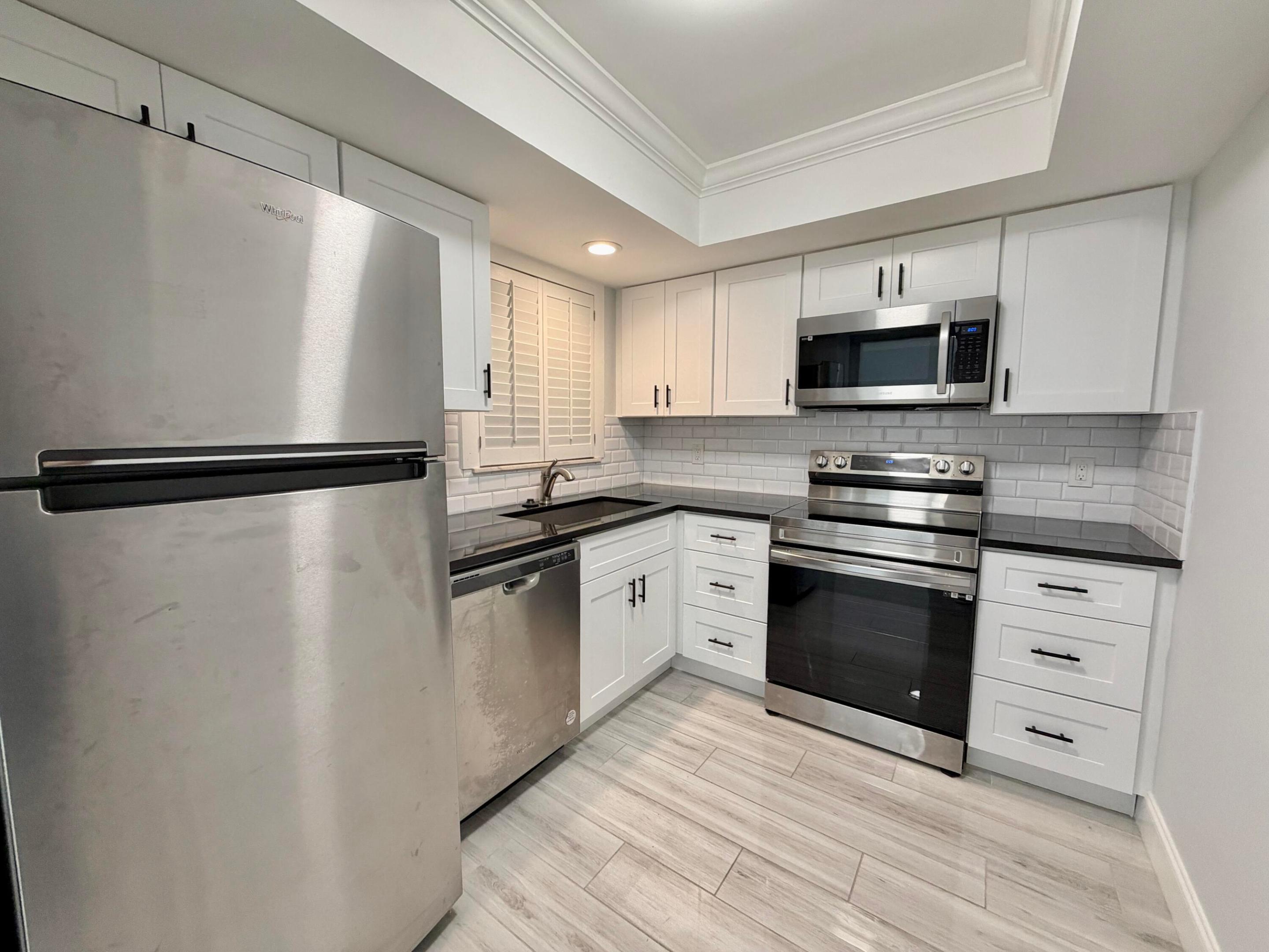 WESTPORT CONDO - Residential
