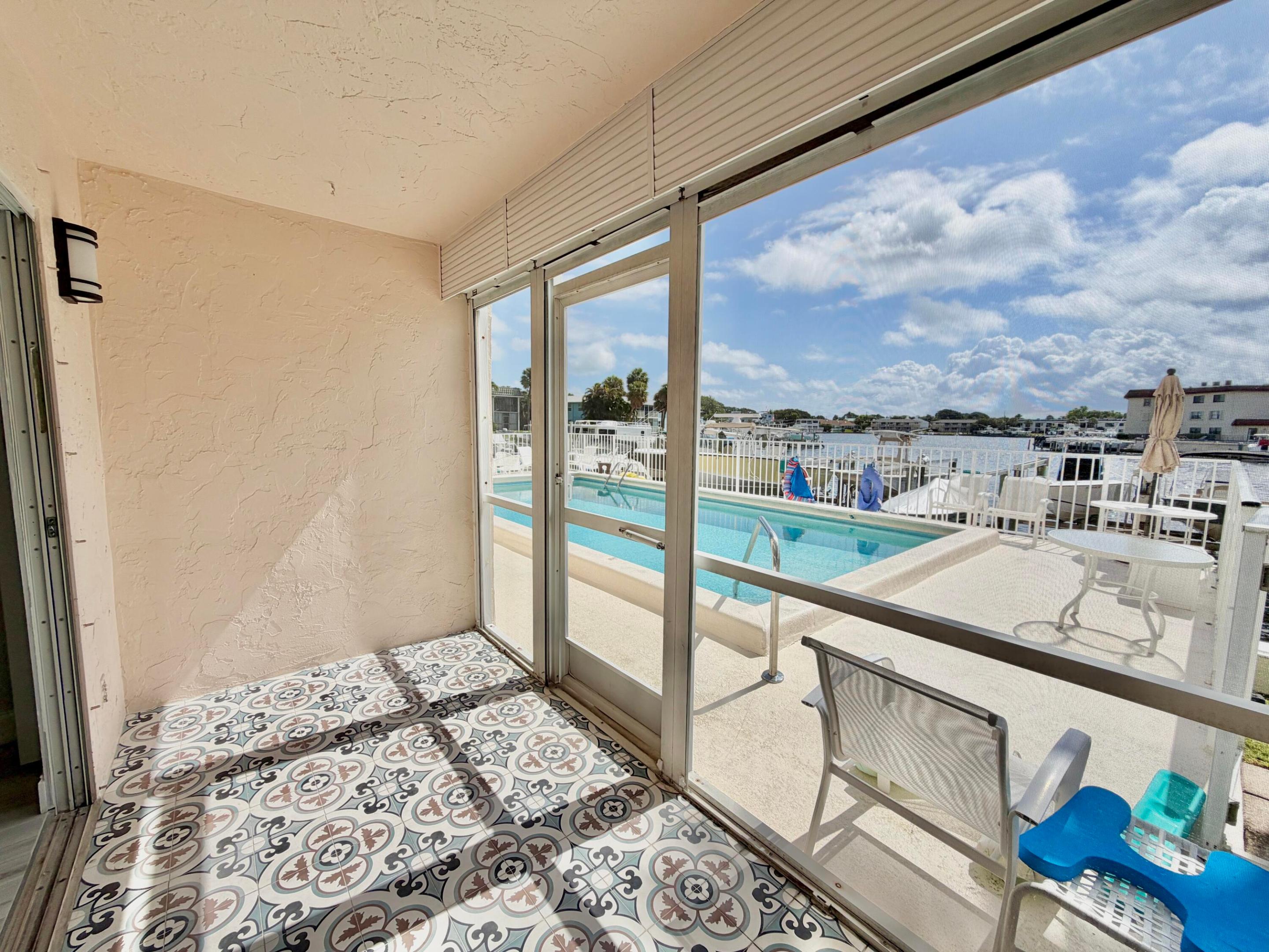 WESTPORT CONDO - Residential