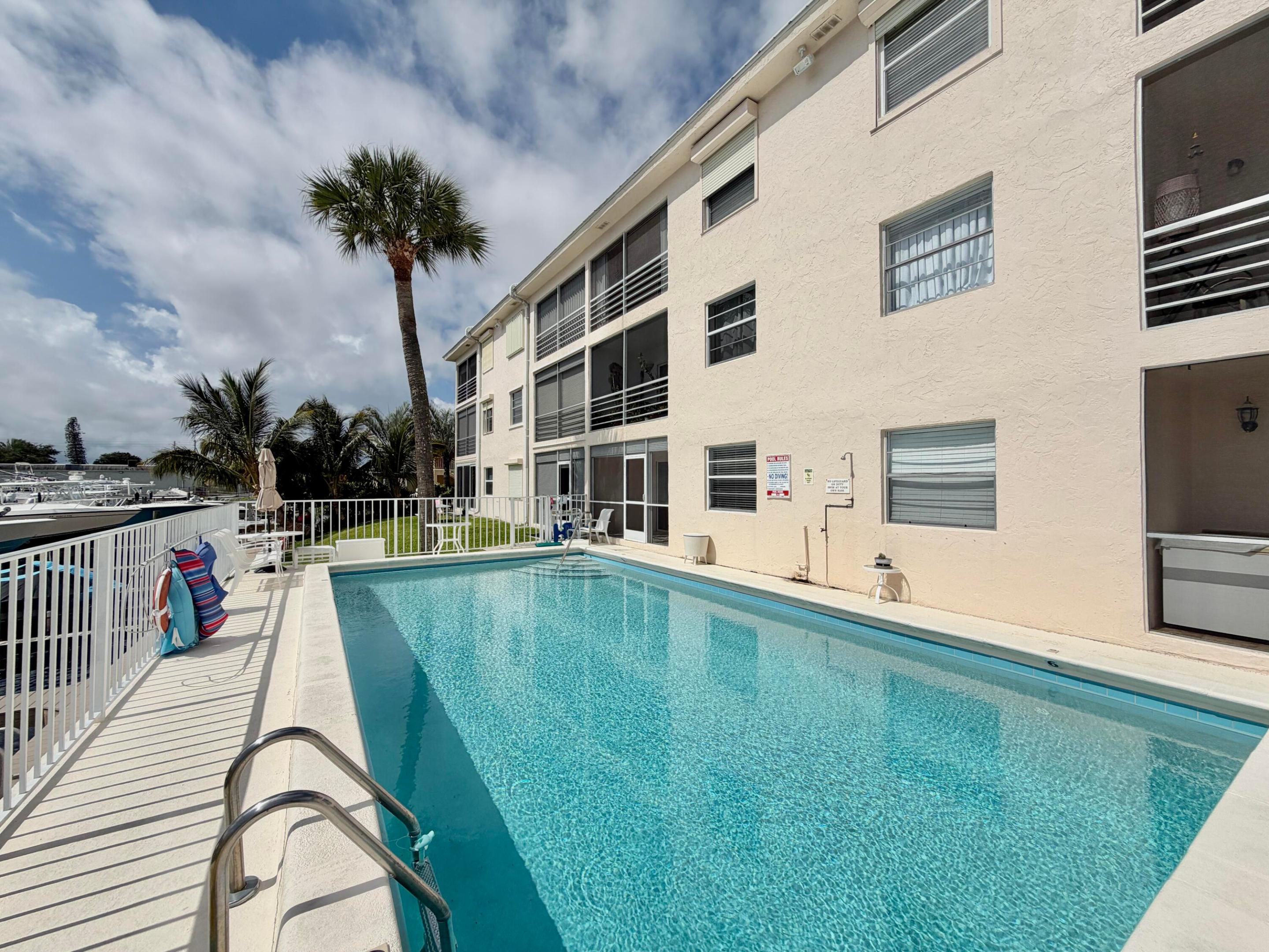 WESTPORT CONDO - Residential