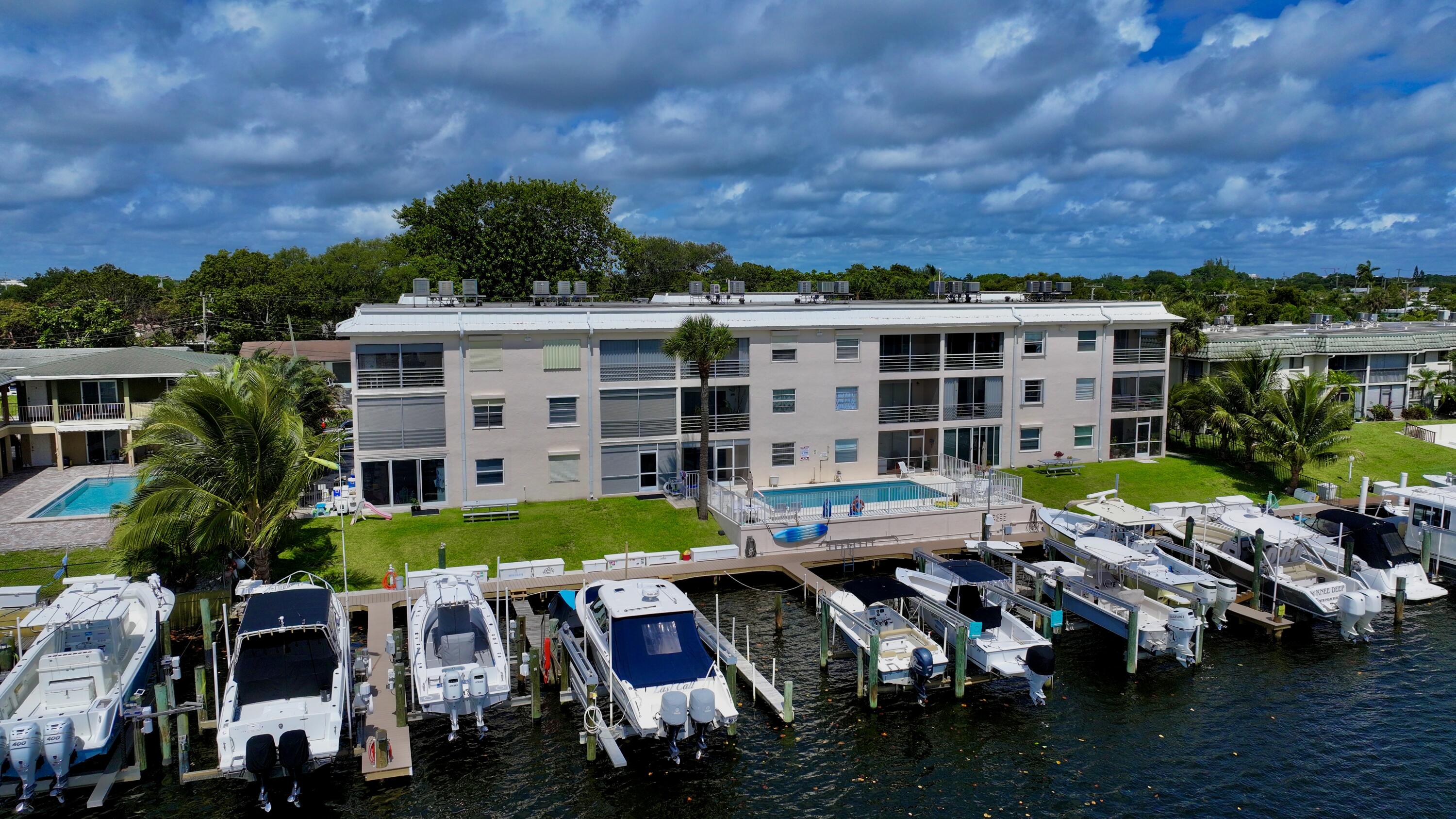 WESTPORT CONDO - Residential