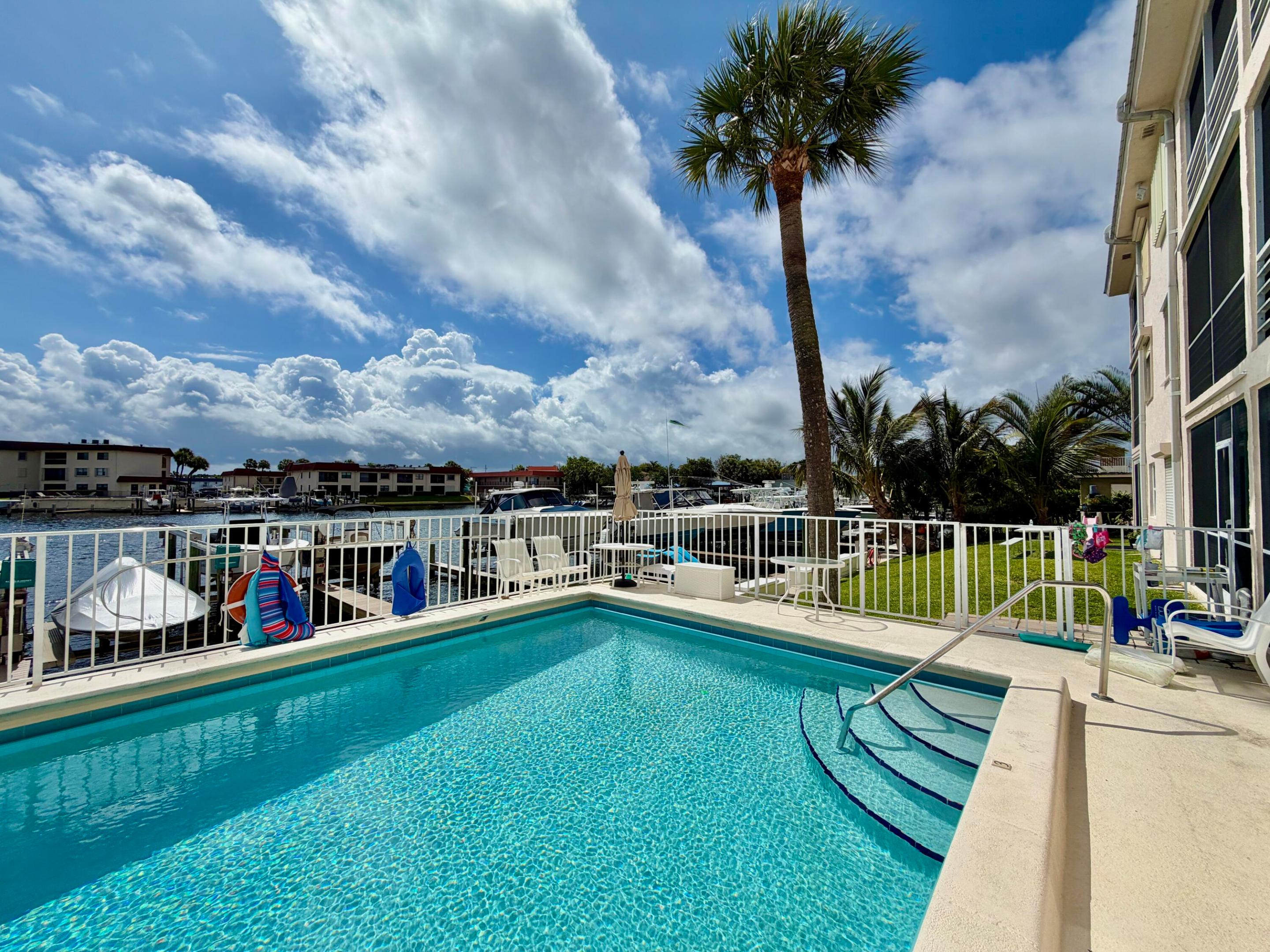 WESTPORT CONDO - Residential