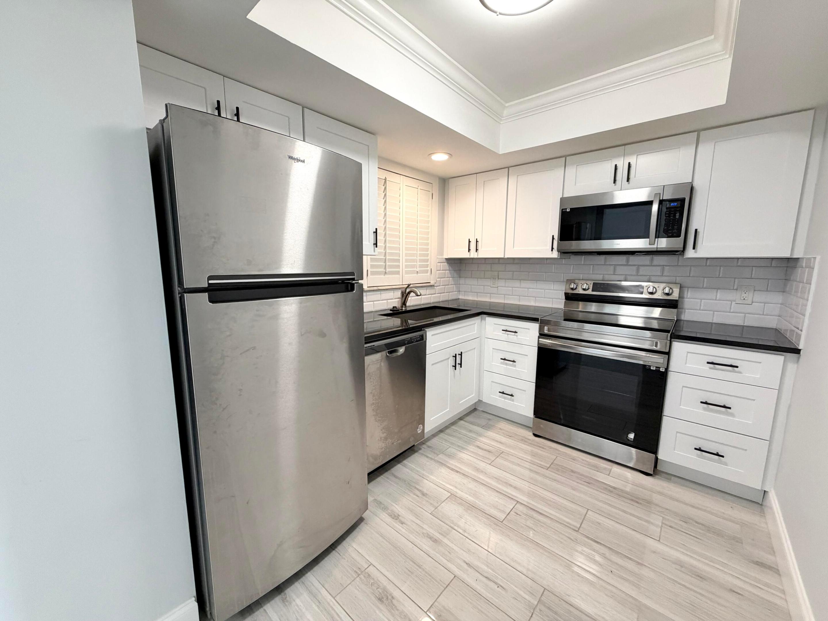 WESTPORT CONDO - Residential