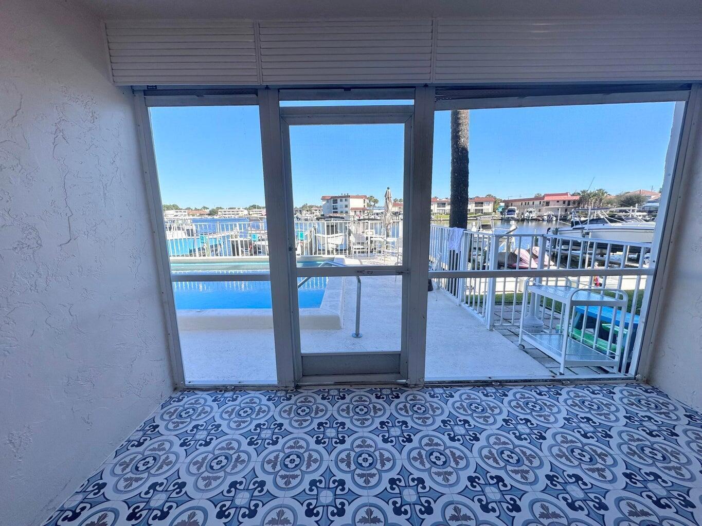 WESTPORT CONDO - Residential