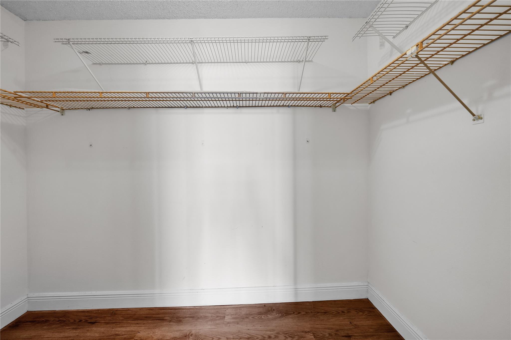 Oceanview Park Condo - Residential Lease