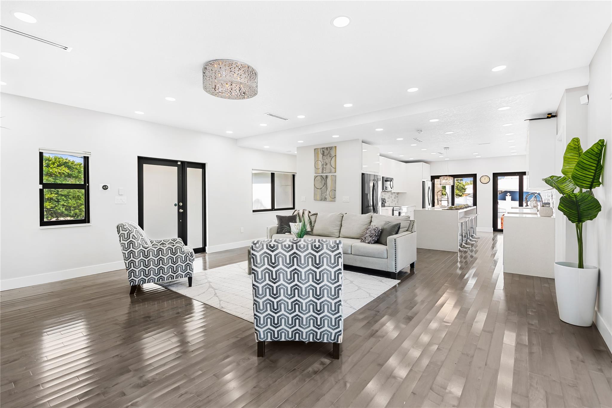 Las Olas Isles - Residential