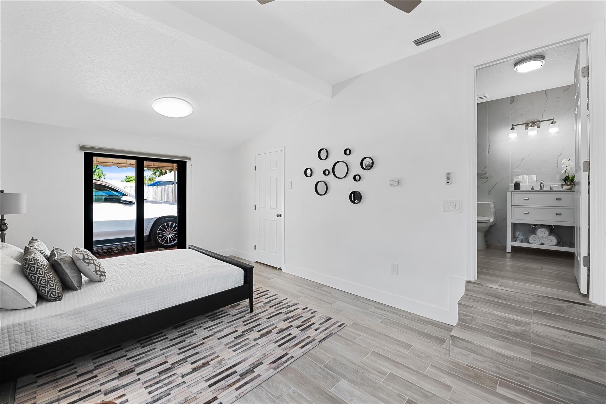 Las Olas Isles - Residential