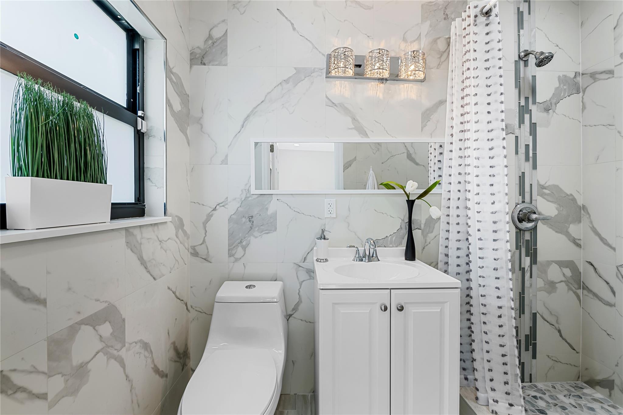 Las Olas Isles - Residential