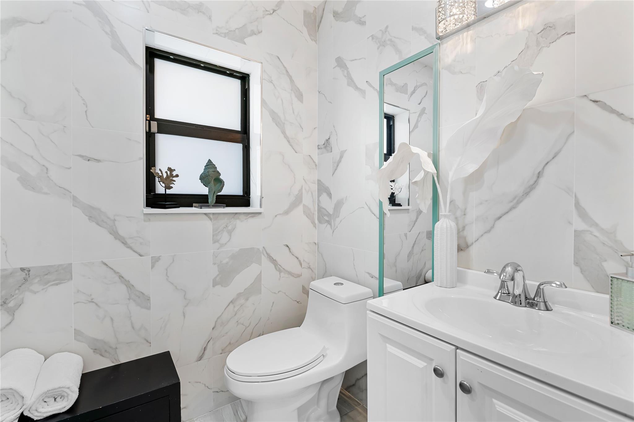 Las Olas Isles - Residential