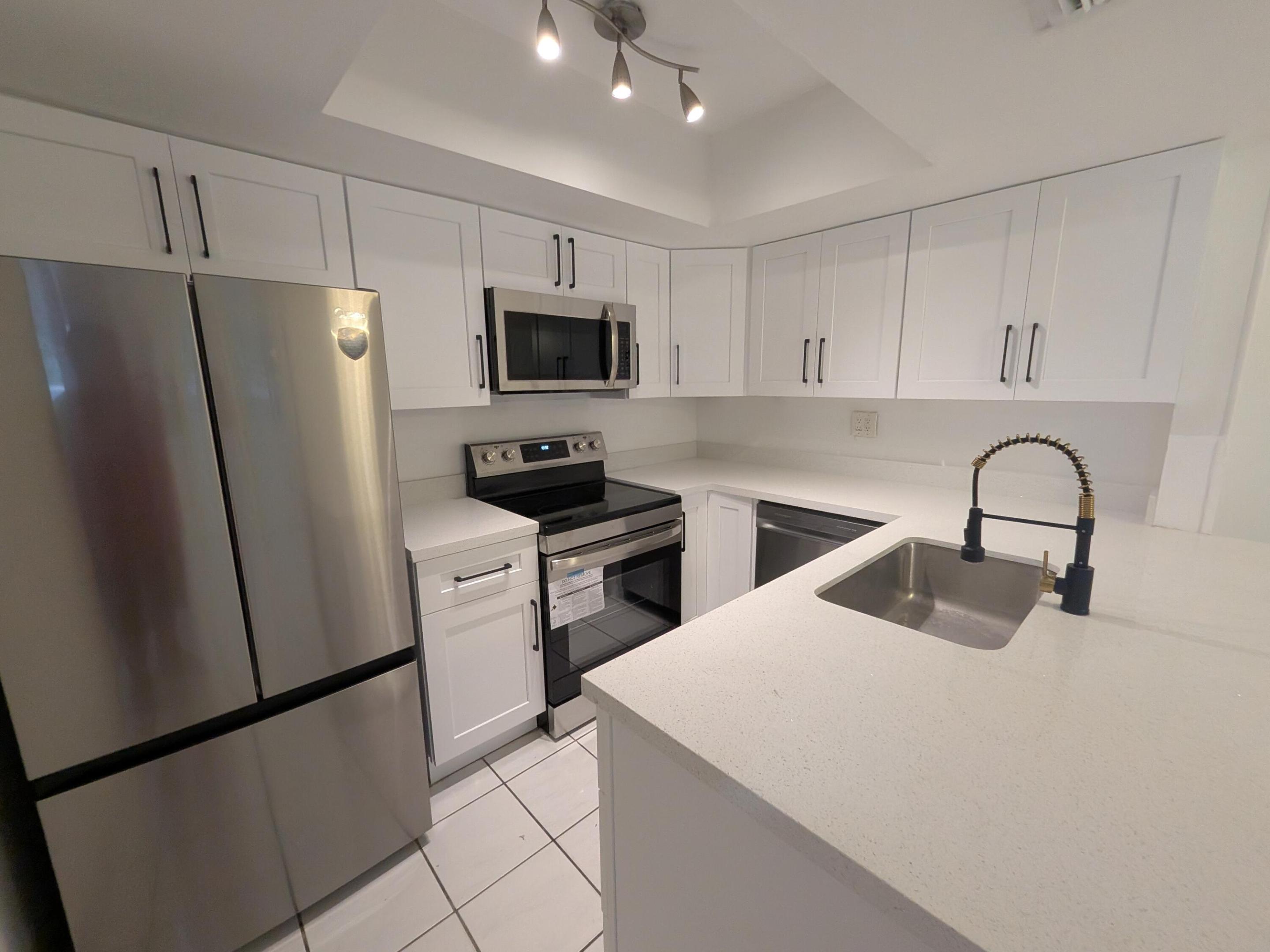 TAM O SHANTER VILLAS SEC 2 - Residential