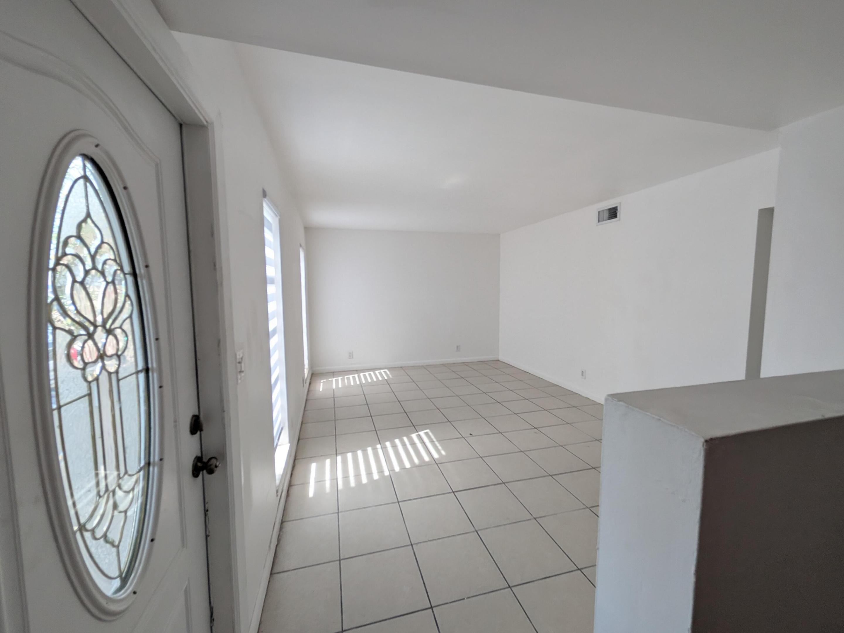 TAM O SHANTER VILLAS SEC 2 - Residential