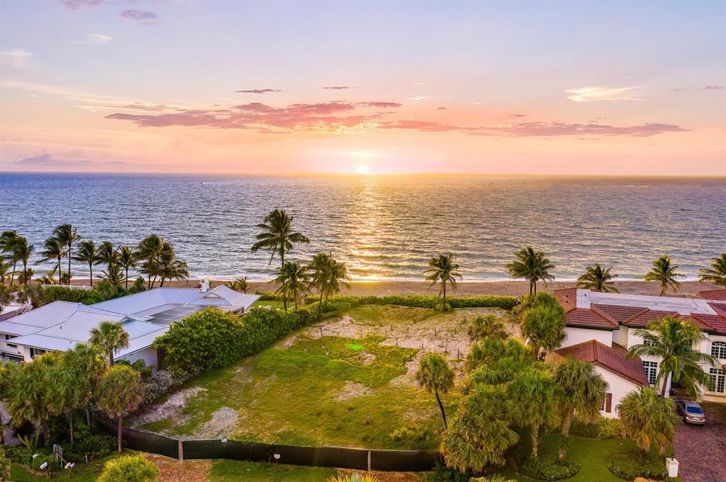 JUPITER INLET BEACH COLON - Land