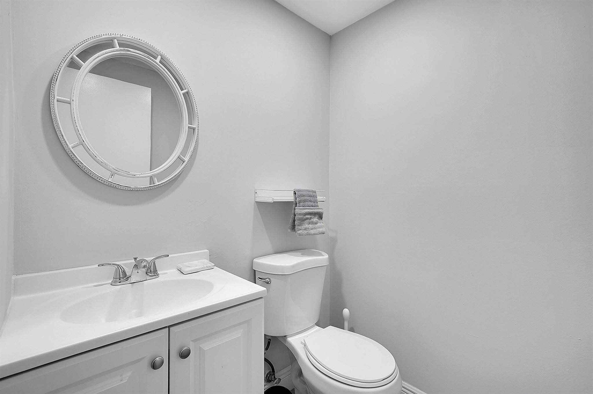 KINGS POINT FLANDERS COND - Residential Lease